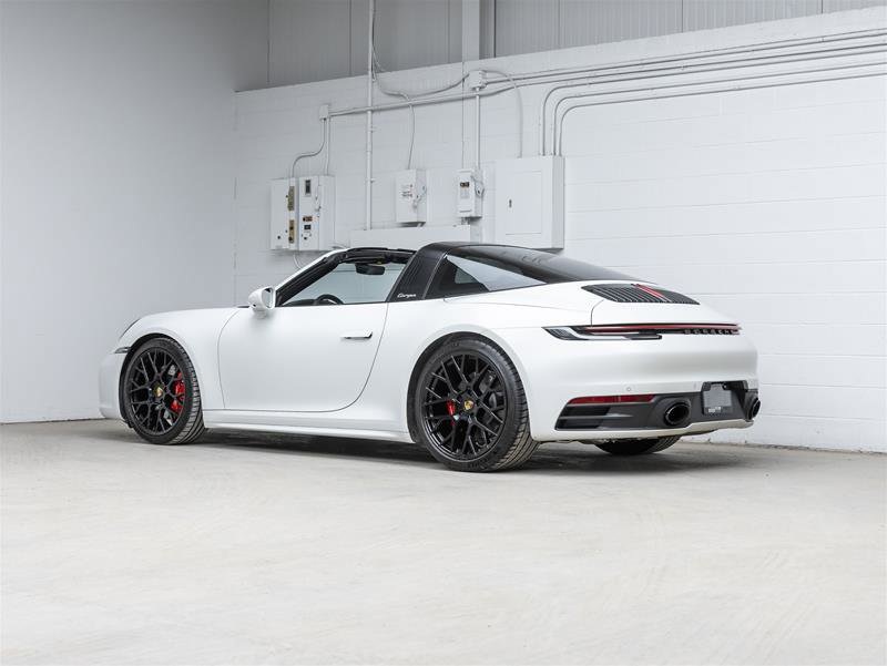 2024 Porsche 911 Targa 4S