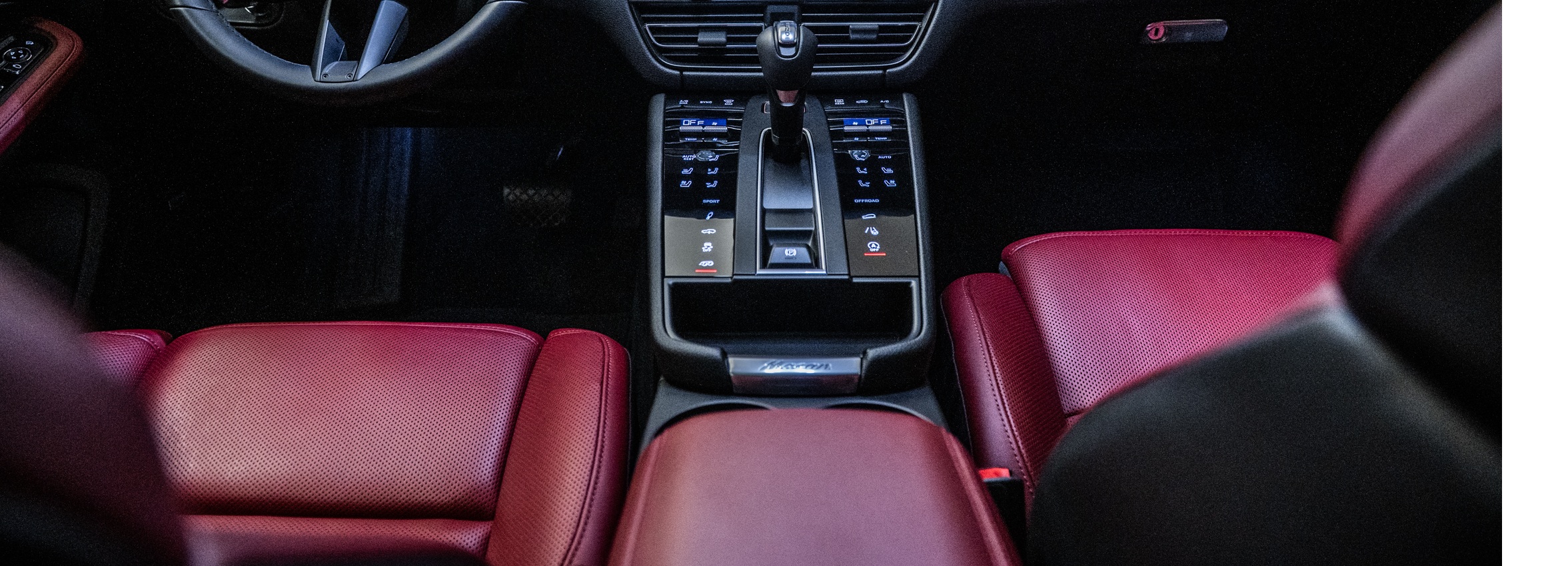 2025 Porsche Macan S AWD