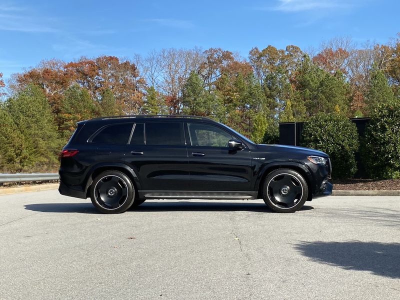 2024 Mercedes-Benz GLS 63 AMG 4MATIC