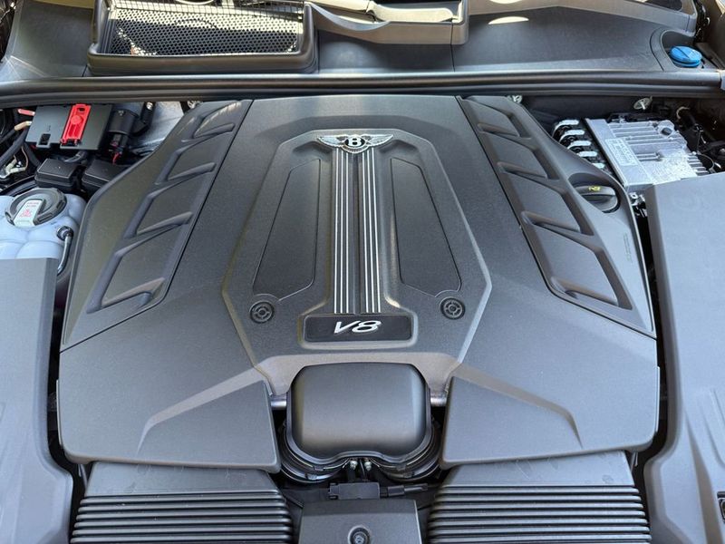 2024 Bentley Bentayga
