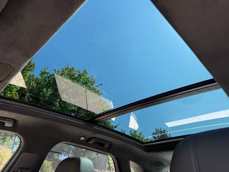 2024 Bentley Bentayga